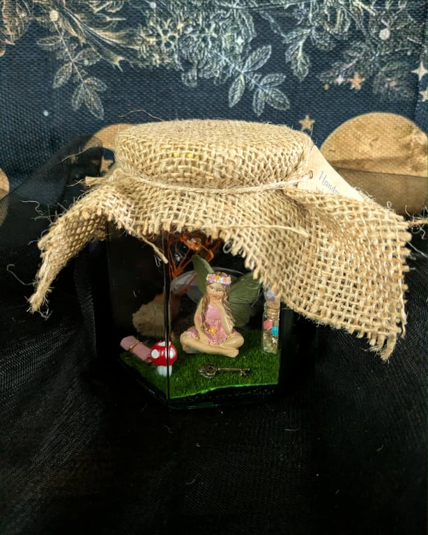 Fairy spell jar - Each fairy arrives safely inside a handmade enchanted jar