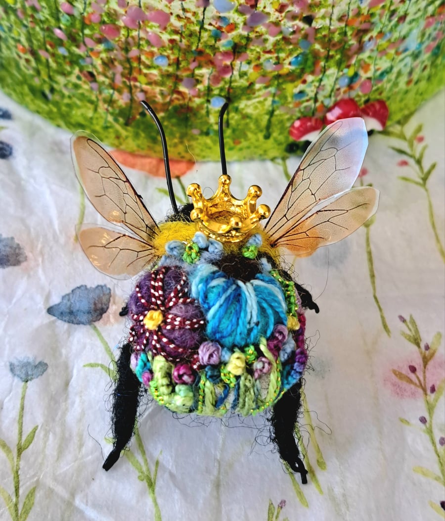 Embroidered Queen Bee 