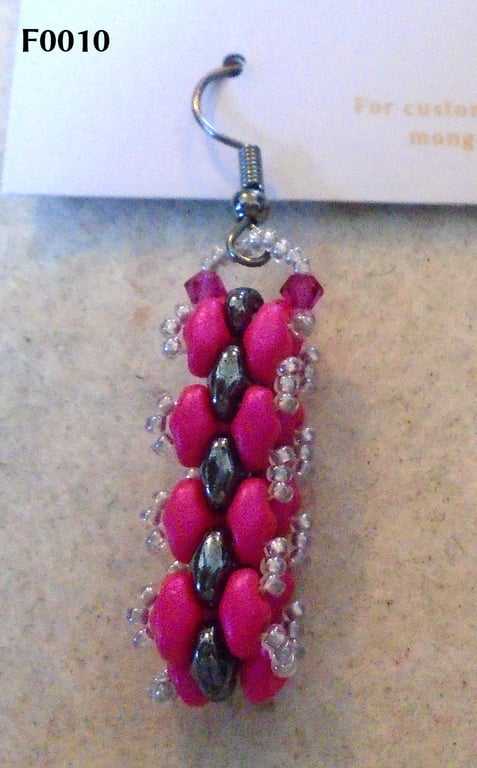 Brickwork-pattern bead earrings (customisable)