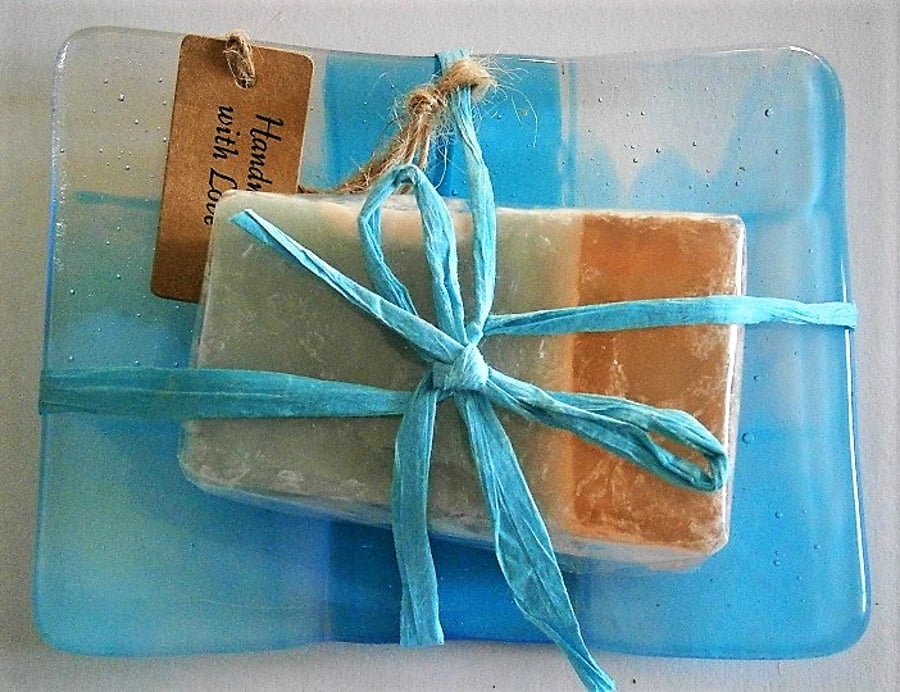 Hand crafted fused glass soap dish 