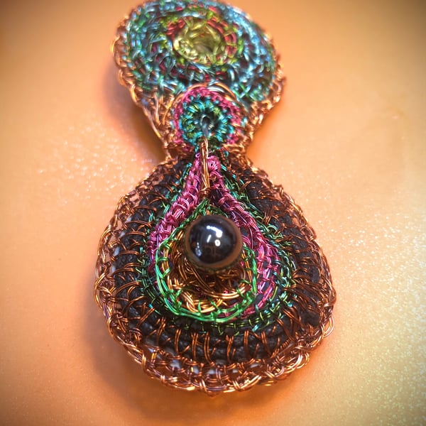 Double drop brooch