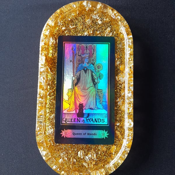 Oval Resin Trinket Tray With Encased 'Queen of Wands' Tarot Card