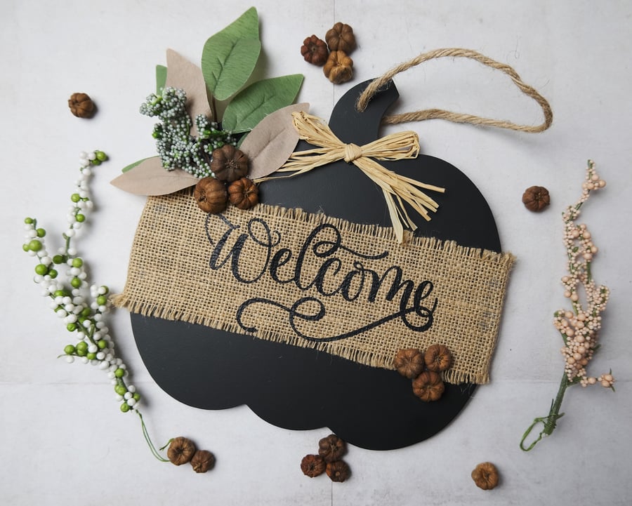 Welcome Pumpkin Sign