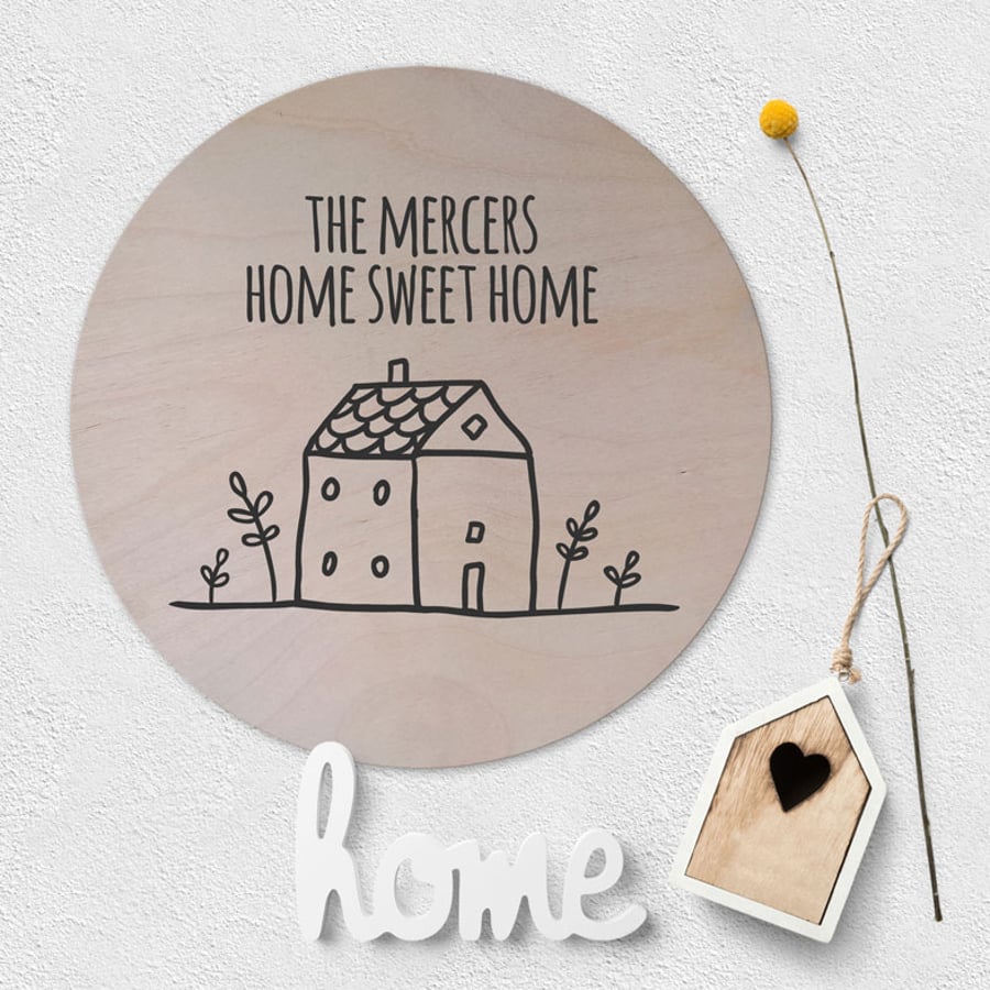 Home Sweet Home Wooden Circle Plaque