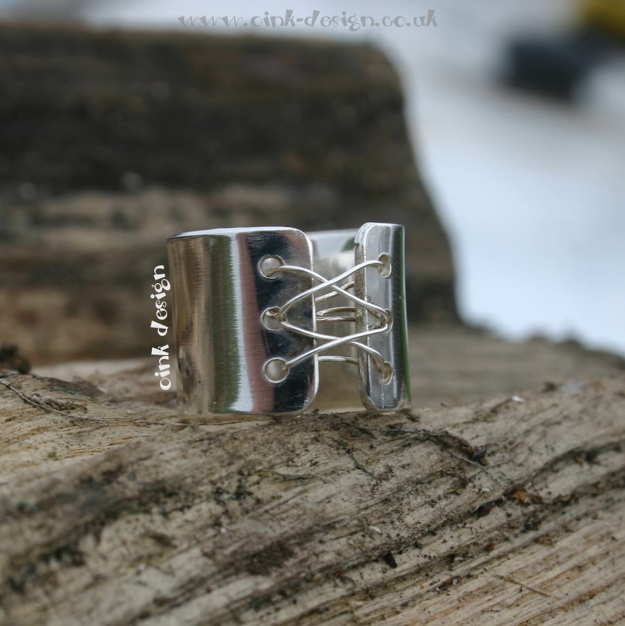 Sterling silver corset ring size F