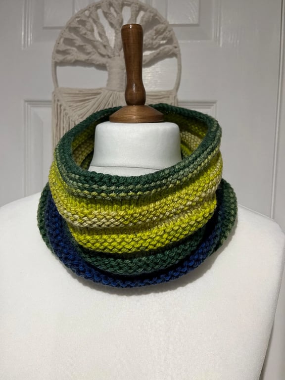 Hand Knitted Cowl Neck Warmer: Chunky Wool Navy & Lime 60 x 22cms