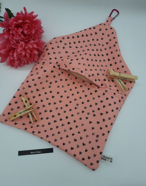 Peg bag, pink heart clip on, free uk delivery.  SALE. 