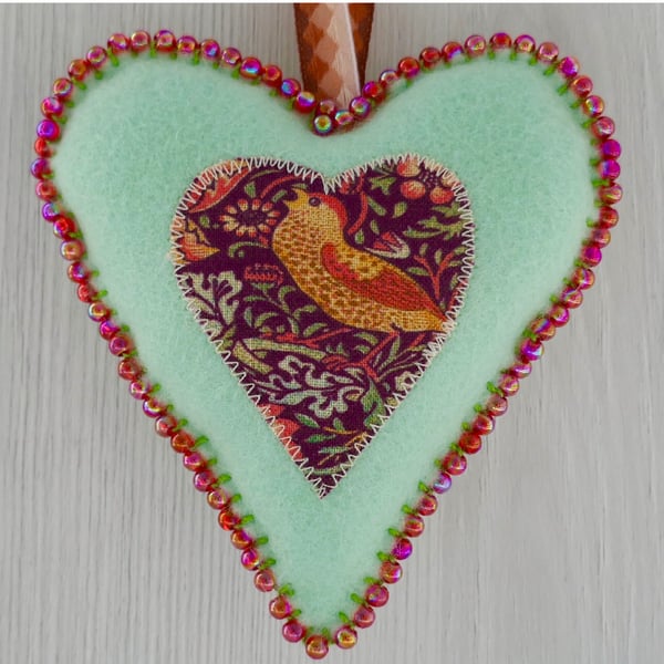 William Morris Felt Heart 4” (10cm) Pale Green - Damson Strawberry Thief