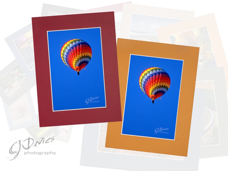 CJ108 - Floating in the blue