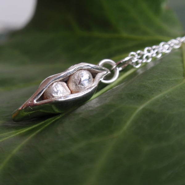 Sterling Silver Pea Pod Necklace - Peas in a Pod Pendant