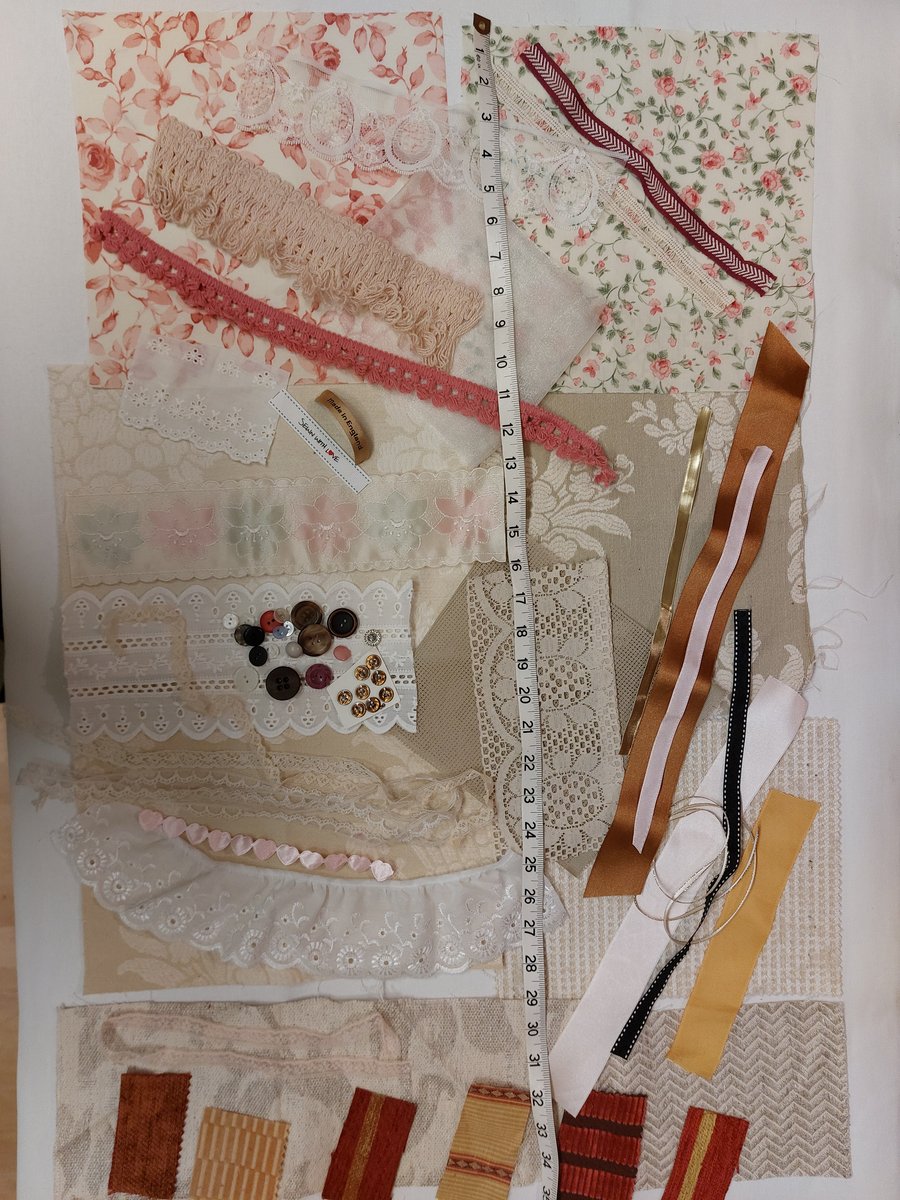 Vintage cream slow sewing kit