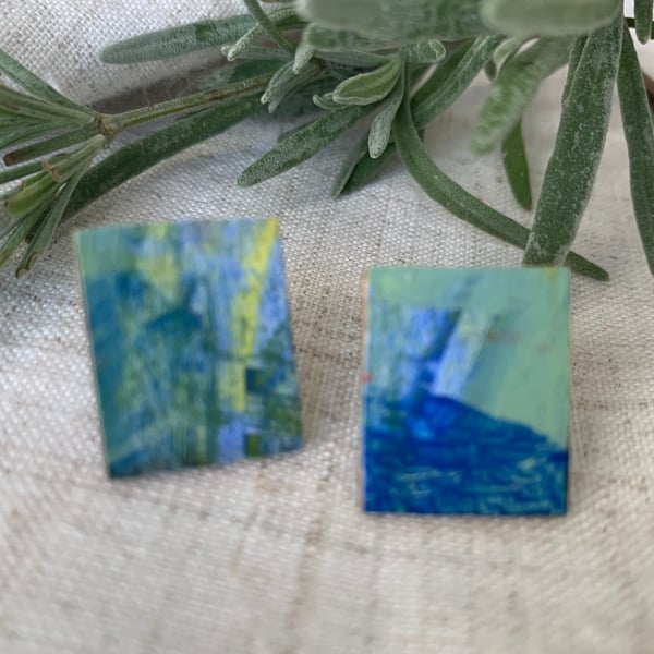 Stainless steel post earrings 