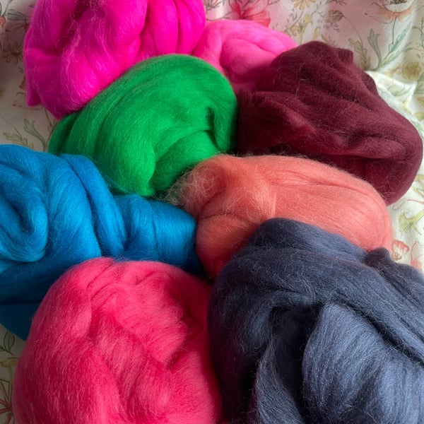 250g Mixed Fibre Stash Builder