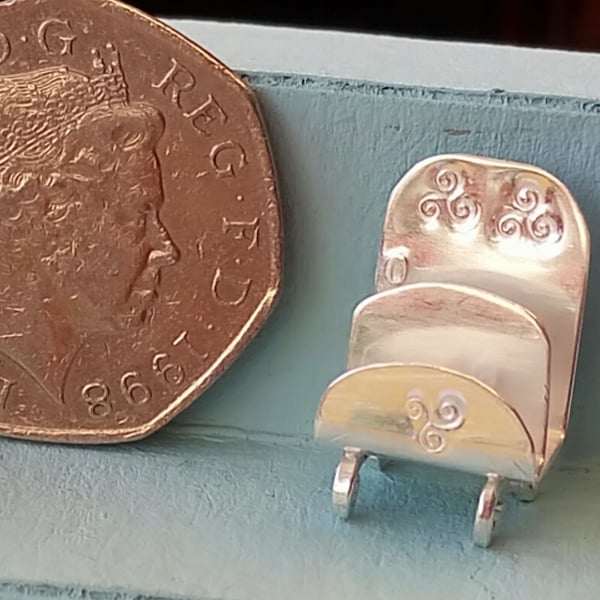 1:12 Silver Letterack