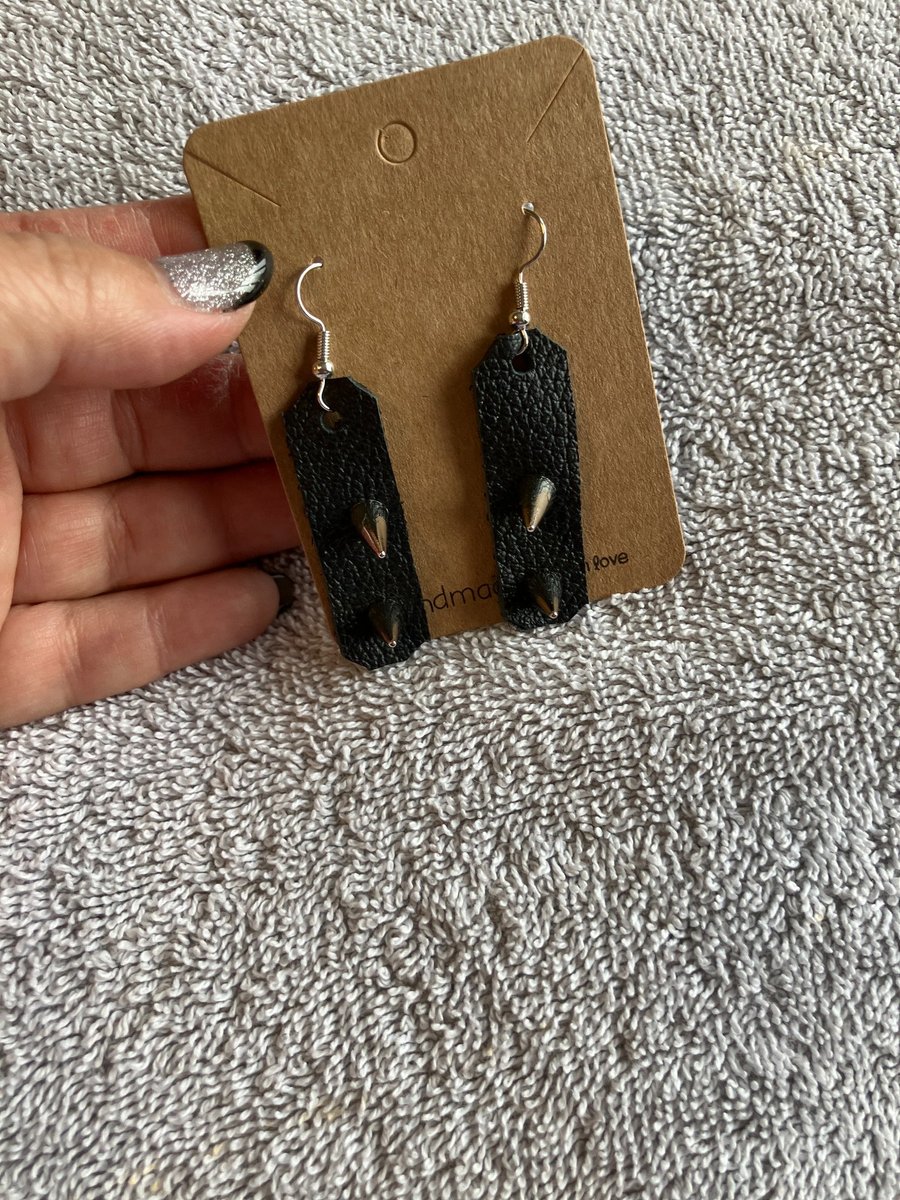 Pair Black Leather Earrings with .75 inch length Silver Spikes