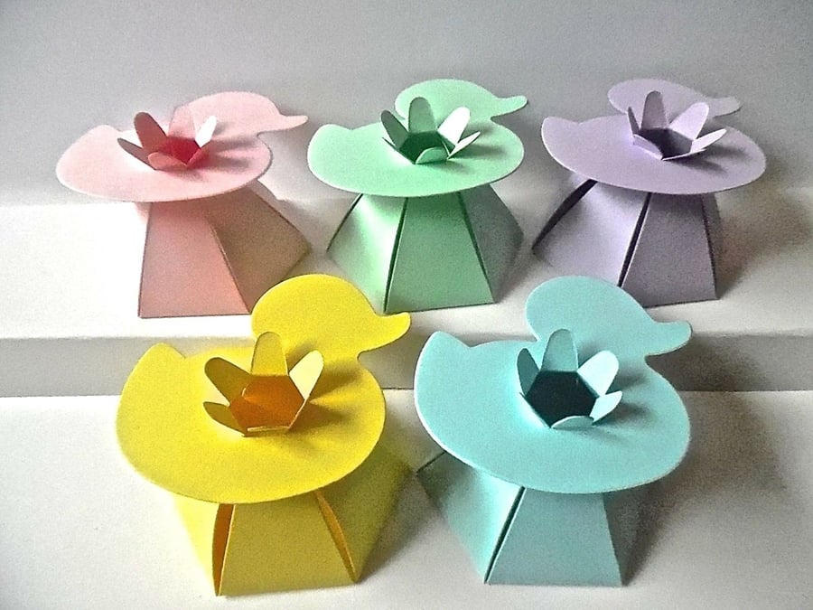 10 Pastel DUCK Top Favour Boxes Gift Box, Weddings, baby shower