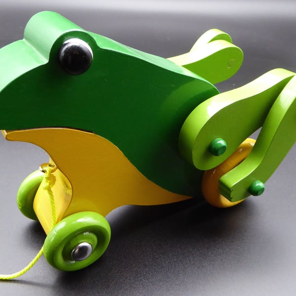 Pull-Along Wooden Toy Frog