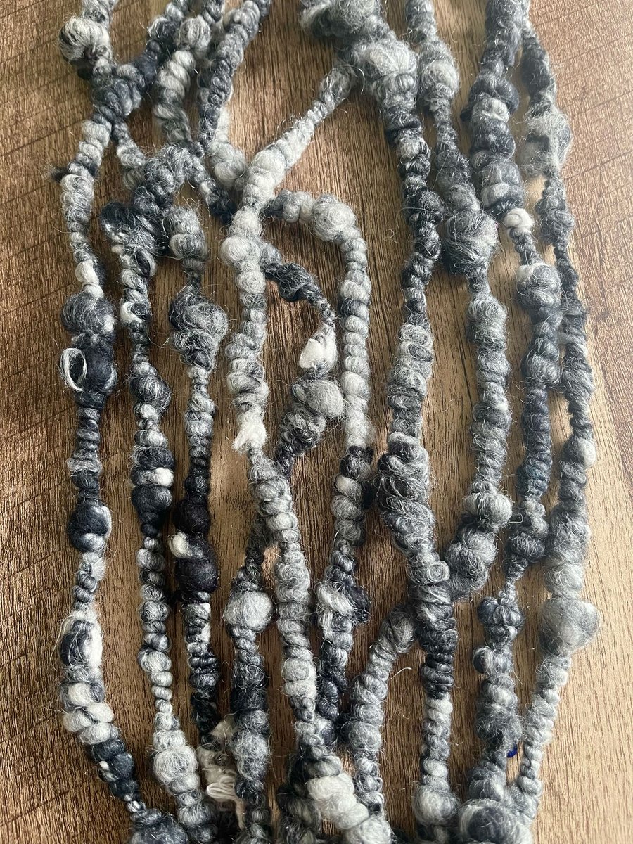 Art Yarn Coiled with Mixed Fibres