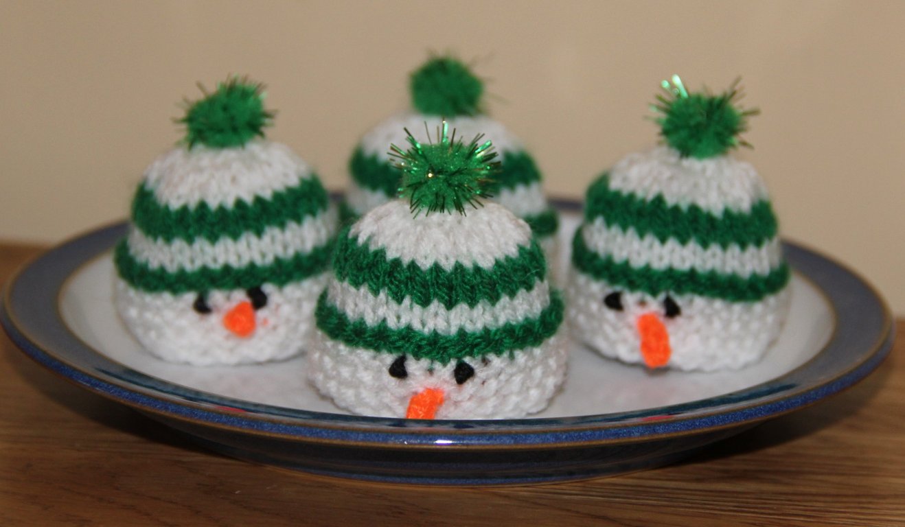 Hand Knitted Festive Snowman Sweetie Holder