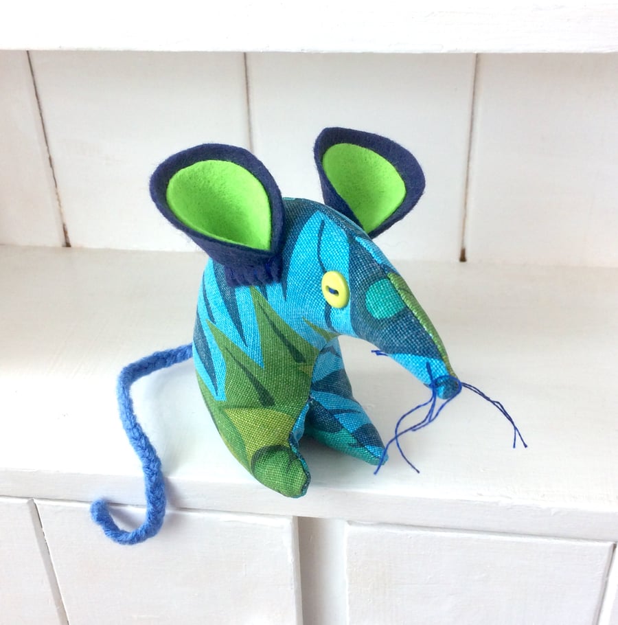 Fancy Florian the Tropical Retro Mouse 