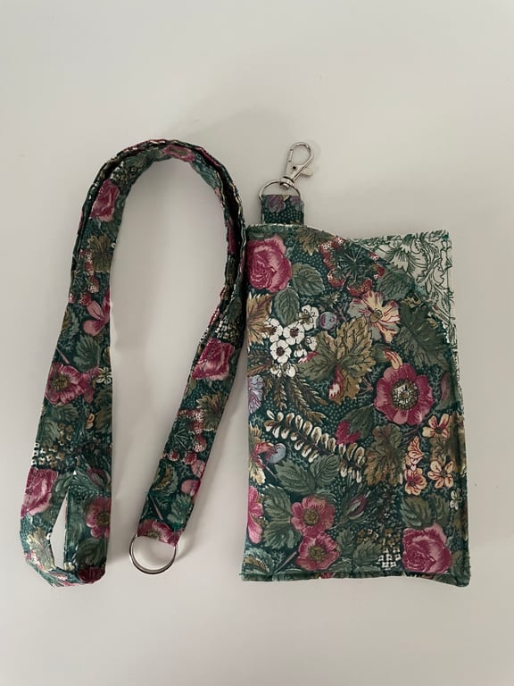 Handmade mobile phone case or glasses case with lanyard