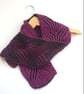 Hand knitted reversible scarf - Image 5