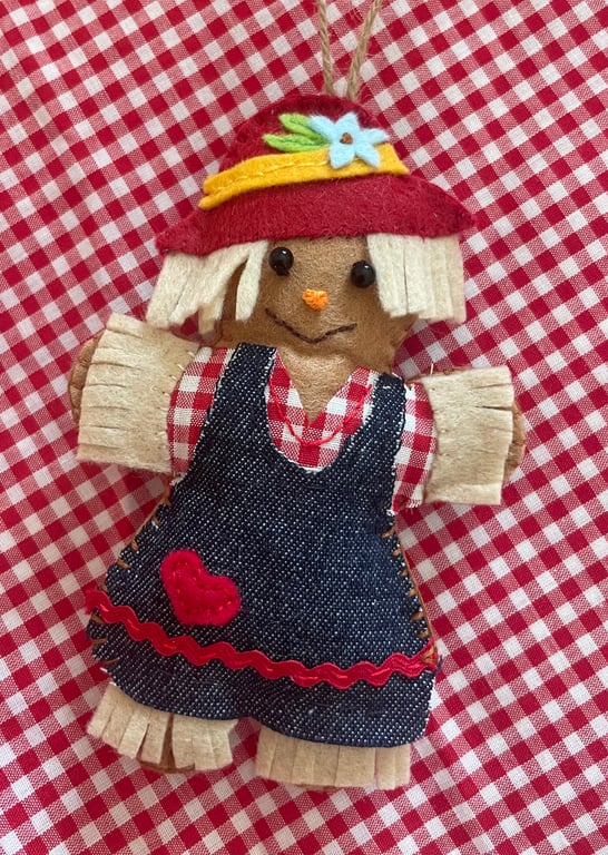 Felt gingerbread scarecrow decoration 