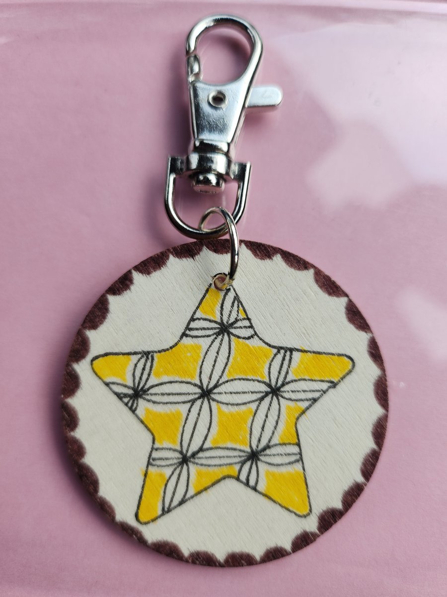 Hand drawn star keyring