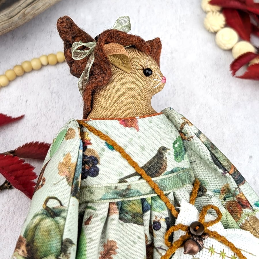 Pumpkin A Witch Guardian Mouse