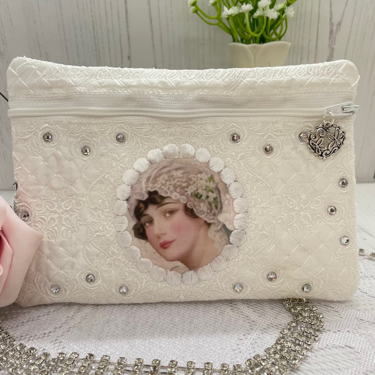 Bridal Purse Vintage Style  by Carolee Crafts PB1 - 0011