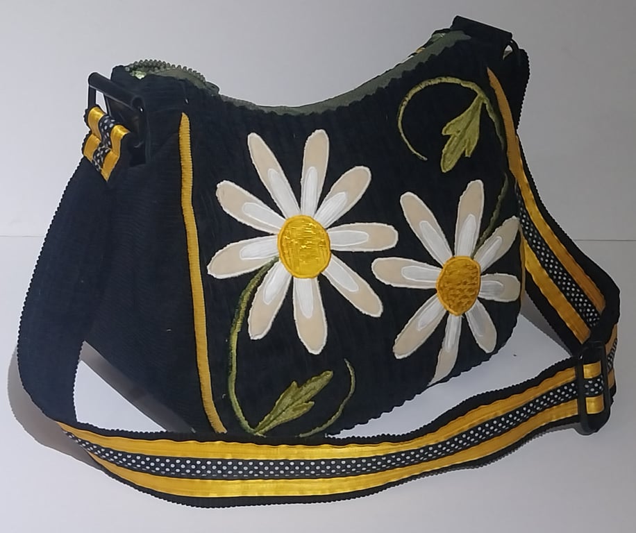 Classic Two Daisey's Handbag 