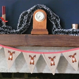 Reindeer Bunting 8 Flags