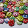50 x 2-Hole Printed Wooden Buttons - Round - 15mm - Dots - Mixed Colour