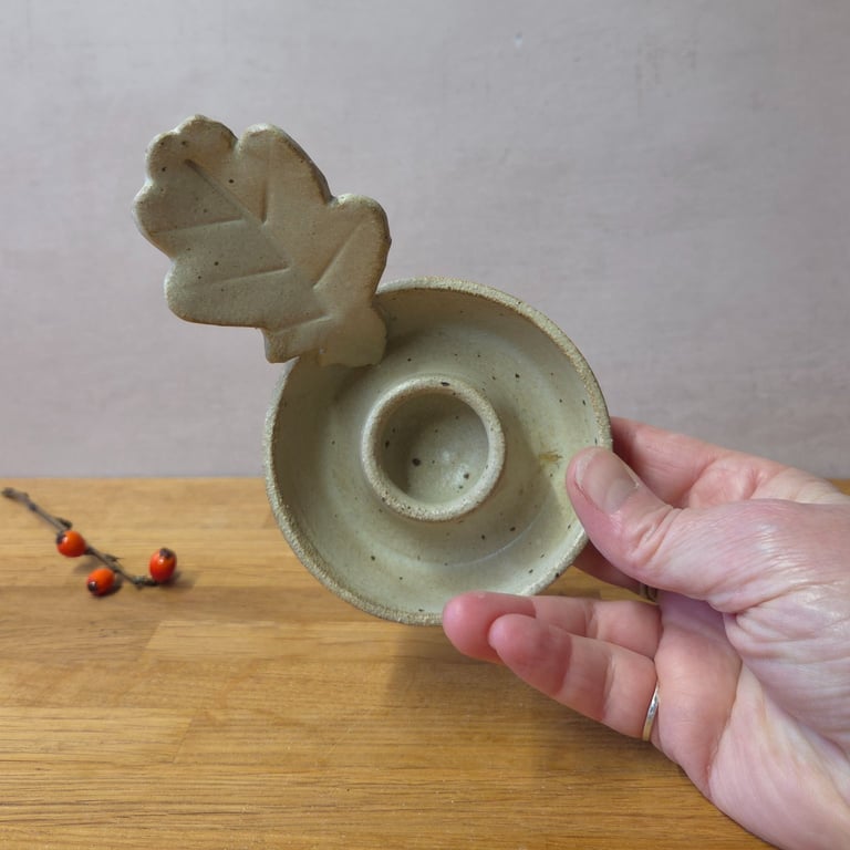 Woodland inspired Stoneware Candle Holders - Beige oakleaf