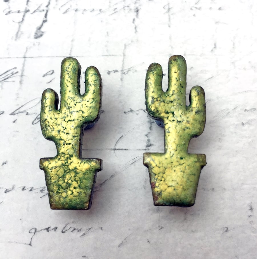 Green cactus wooden stud earrings with marbled Jewel Enamel