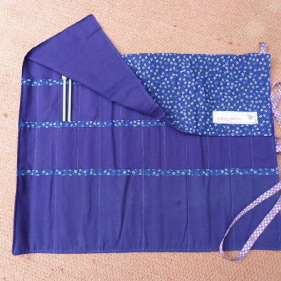 Roll Up Knitting Needle Case
