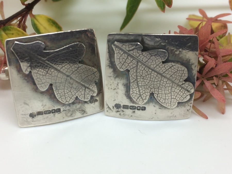 Oak leaf cufflinks