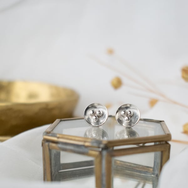 Concave silver stud earrings - Minimalist silver earrings - Artisan Jewellery