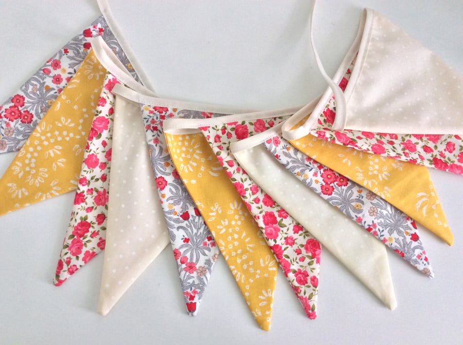 Grey, yellow, red Bunting - 12flags, birthday party deco, Playroom bunting