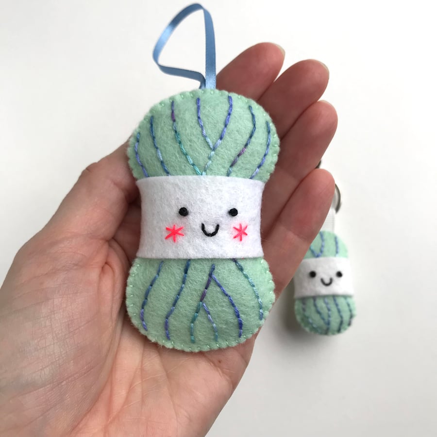 Yarn Ball Lavender Bag with option to add keyring- Spearmint Green