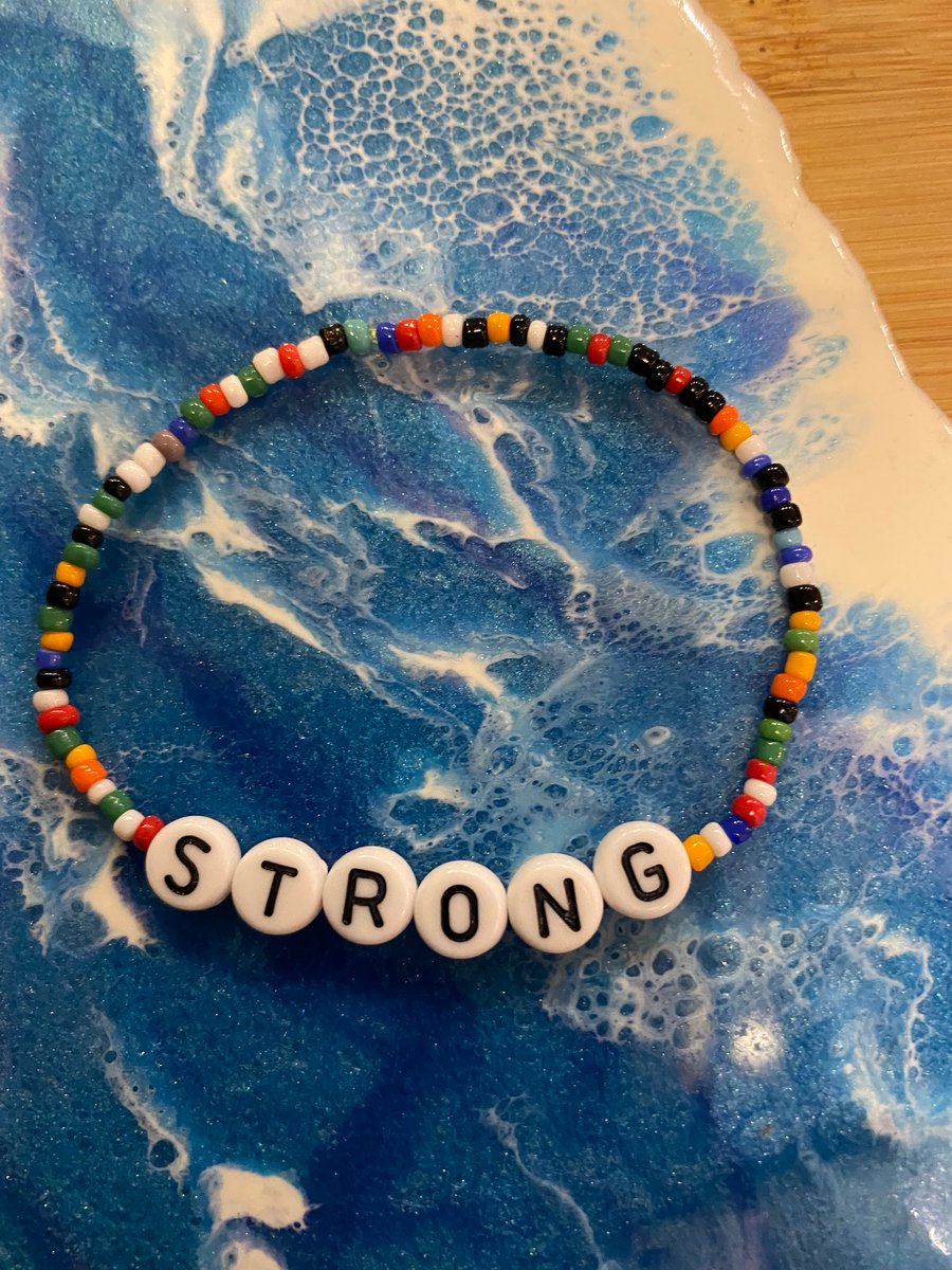 STRONG (Rainbow Bracelet (469)