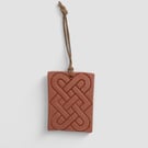 Celtic Knot Vertical Terracotta Hanging Aromatherapy Diffuser Plaque