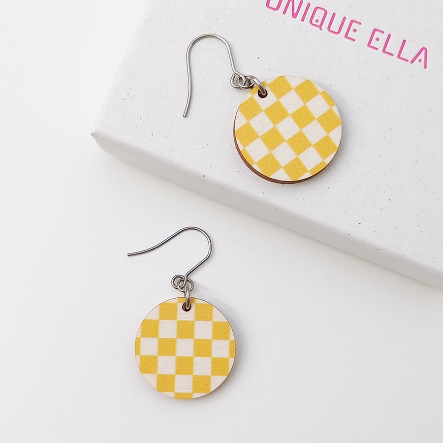 SECONDS SUNDAY Chess Earrings Yellow White Retro Print Wooden 