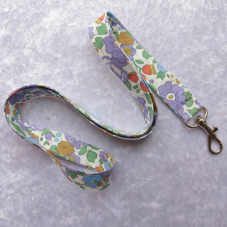 Liberty Lawn lanyard.  With swivel lobster clip. 19.2 inches in length. Betsy.