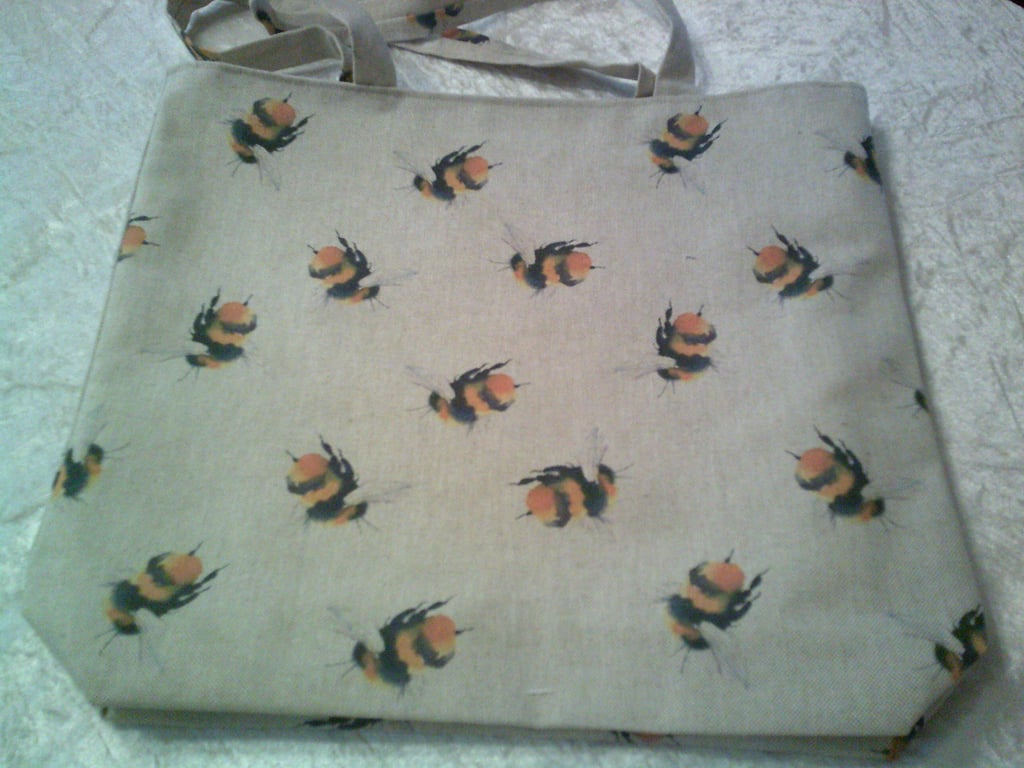 Bumble Bees Fabric Bag