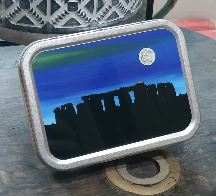 Stonehenge Storage tin 