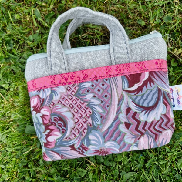 Tiny tote bag