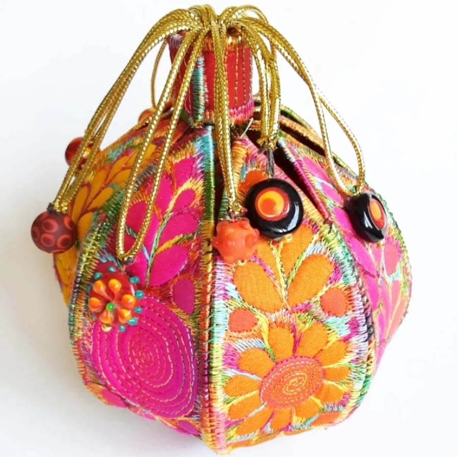 Textile Treasure Pod Free Machine Embroidery Vibrant Colourful Orange and Pinks