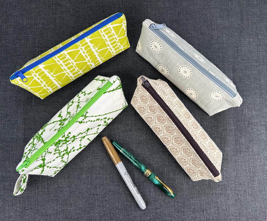Fabric pencil case, fully lined pen pouch, accessory bag, zipper pouch