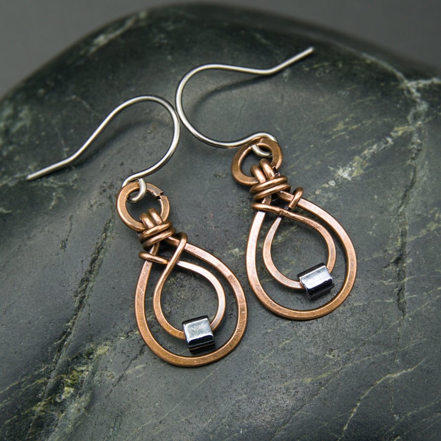 Hammered Copper Double Teardrop Earrings with Dark Grey Glass Cube Beads